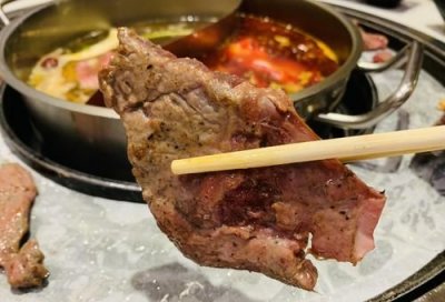 ​牛肉和什么酒不能一起吃(牛肉和什么酒可以一起吃)