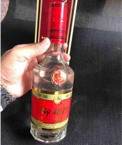 ​乌龙粮液12年陈酿价格多少，乌龙粮液12年陈酿45度